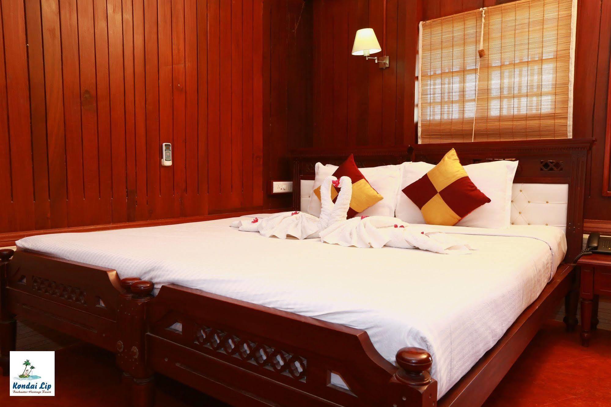 Kochi Kondai Lip Backwater Heritage Resort מראה חיצוני תמונה