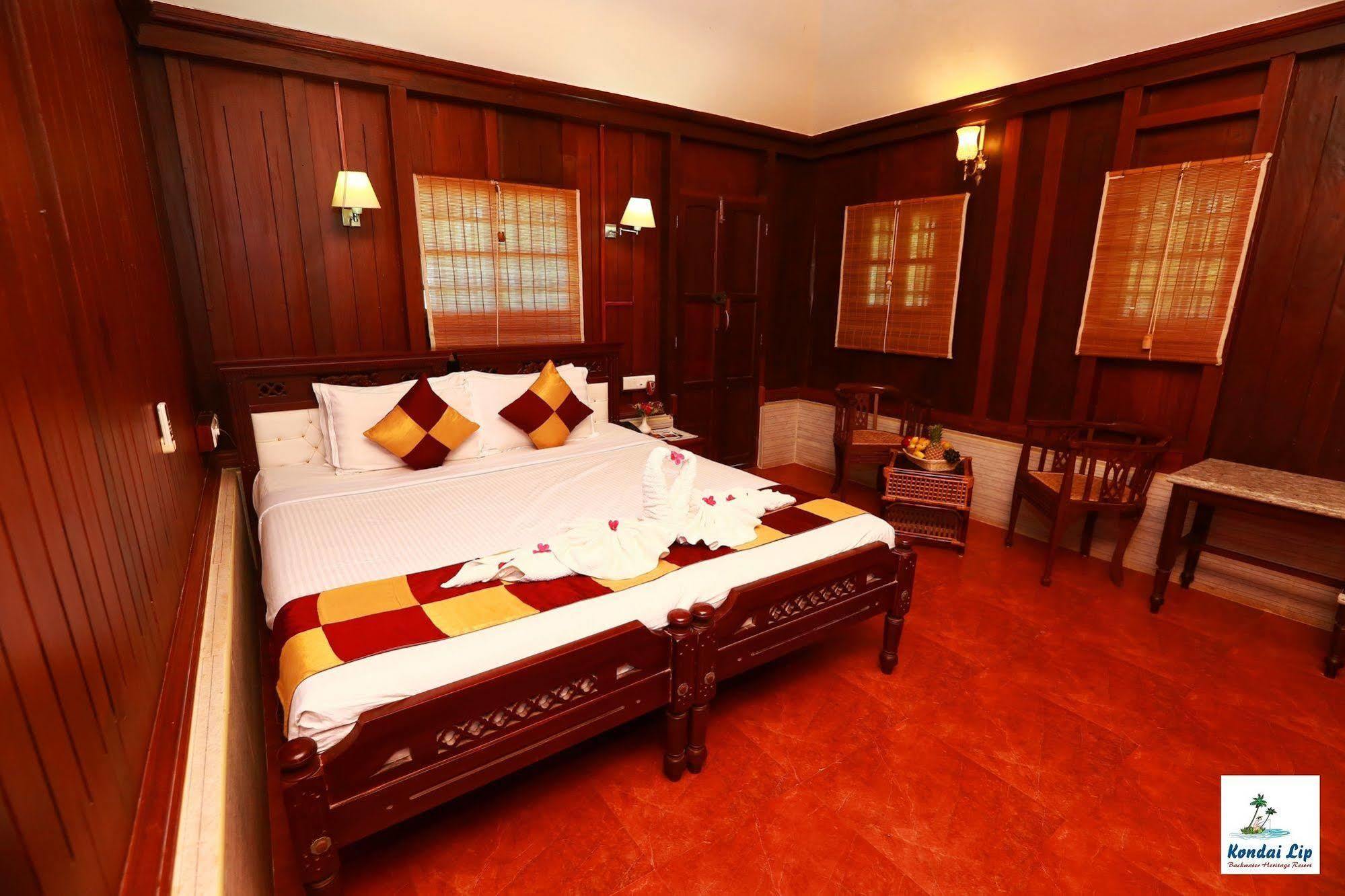 Kochi Kondai Lip Backwater Heritage Resort מראה חיצוני תמונה