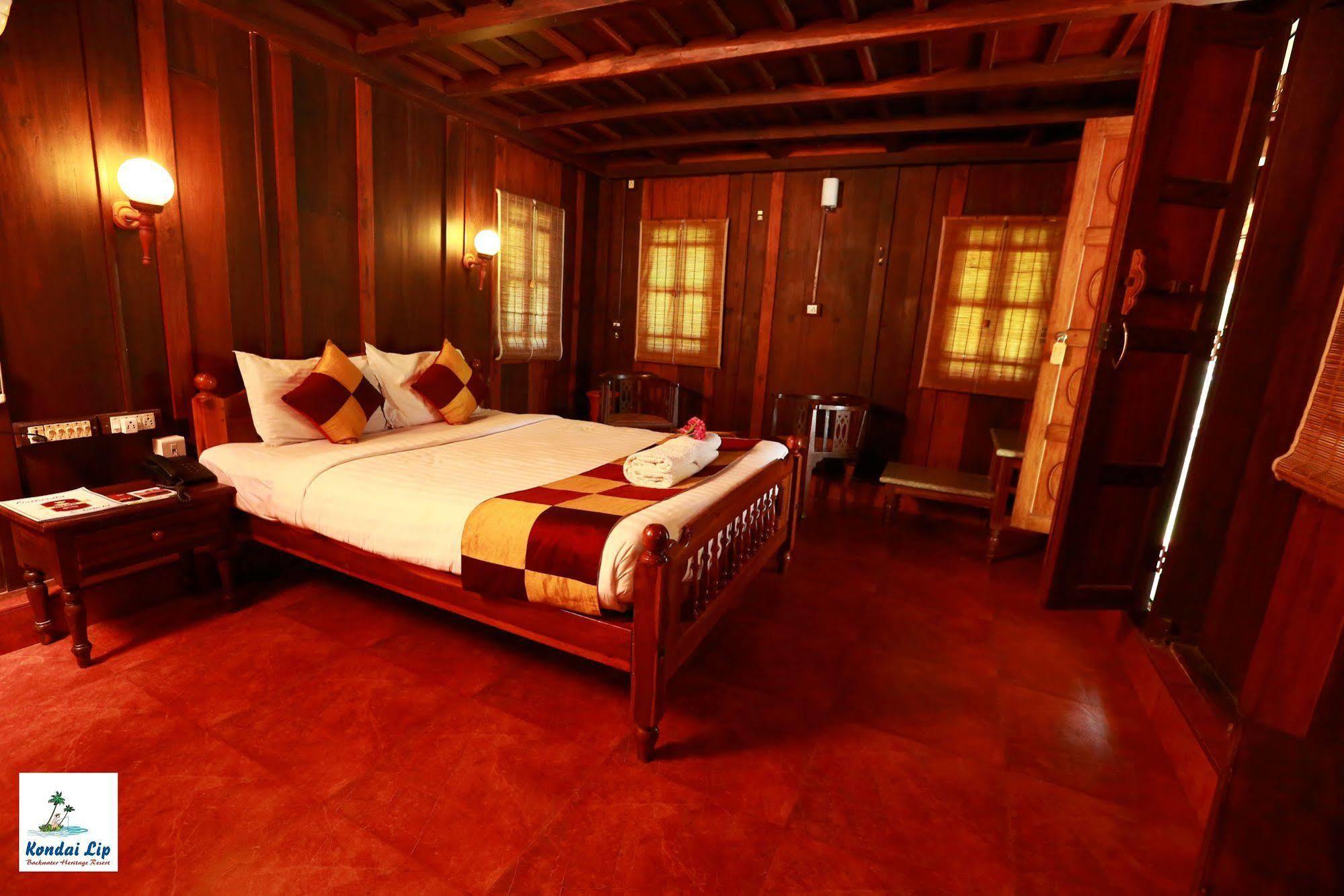 Kochi Kondai Lip Backwater Heritage Resort מראה חיצוני תמונה